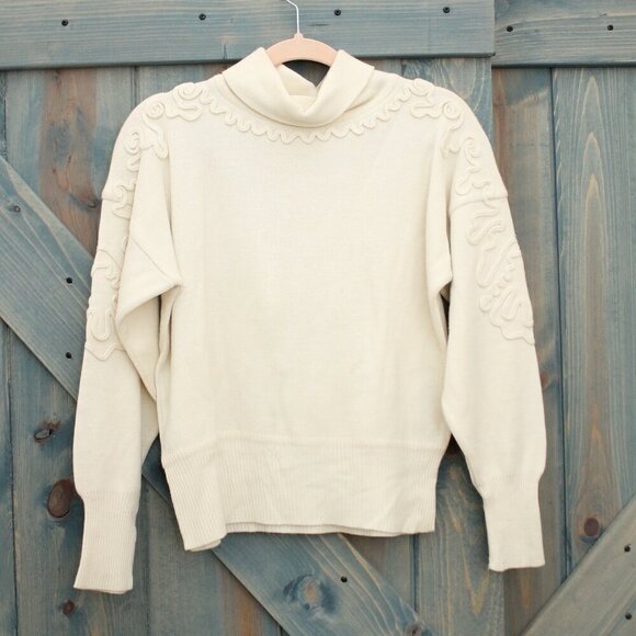 Meister Sweaters - Ivory Cream 80s Vintage Sweater Wool Vintage Meister Brand Small Applique Detail